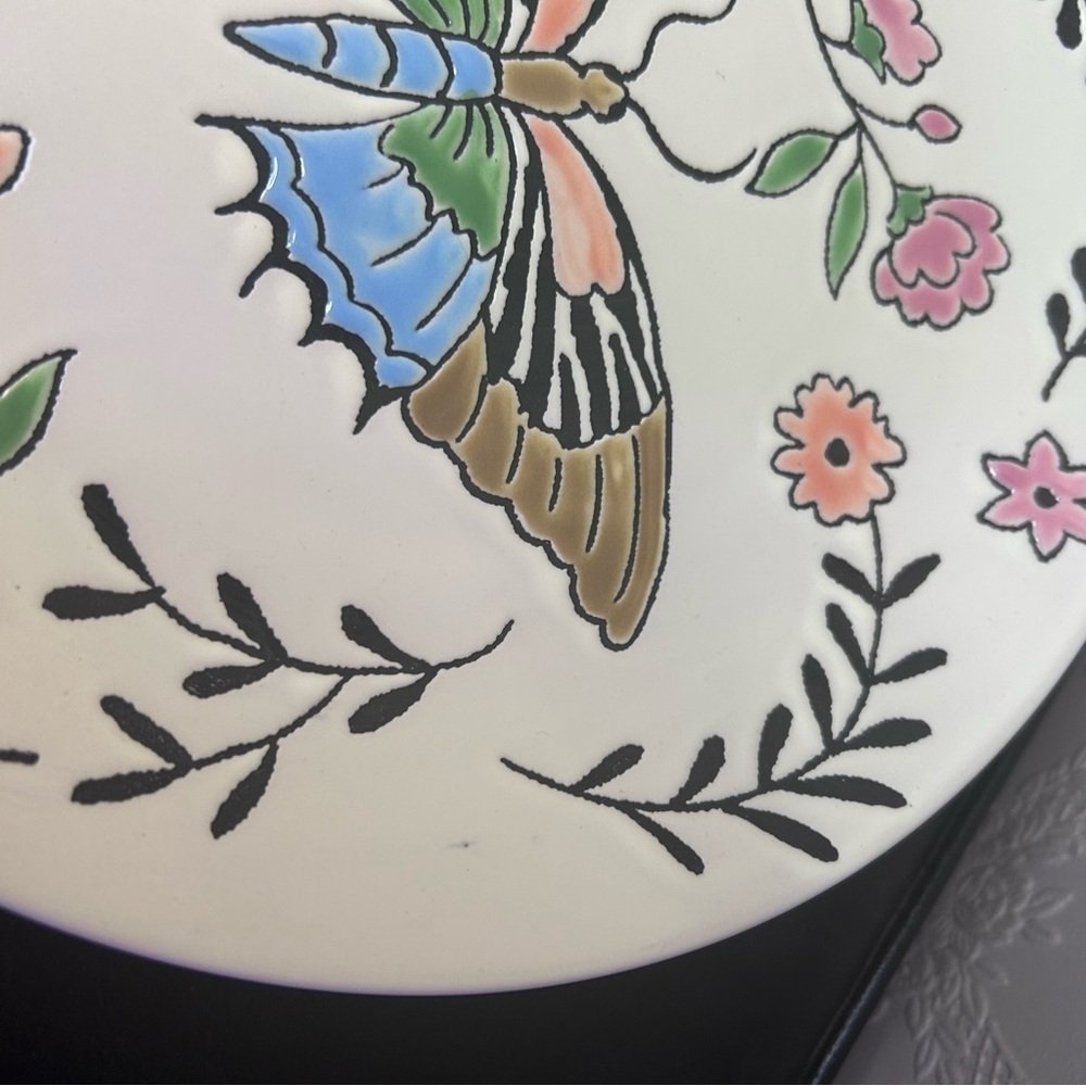 Spectrum Designz Butterfly Plate - Picture 3 of 7